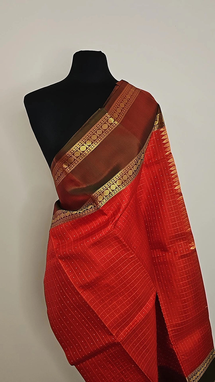 Red With Dual Tone Maroon Kanjipuram