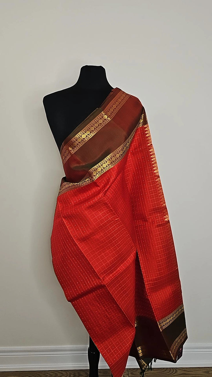 Red With Dual Tone Maroon Kanjipuram