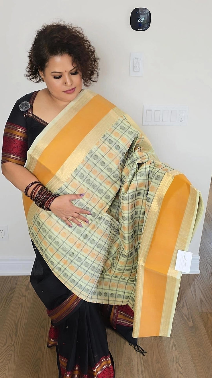 Aayiram butta light green