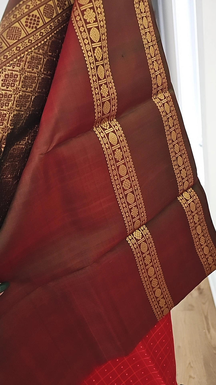 Red With Dual Tone Maroon Kanjipuram