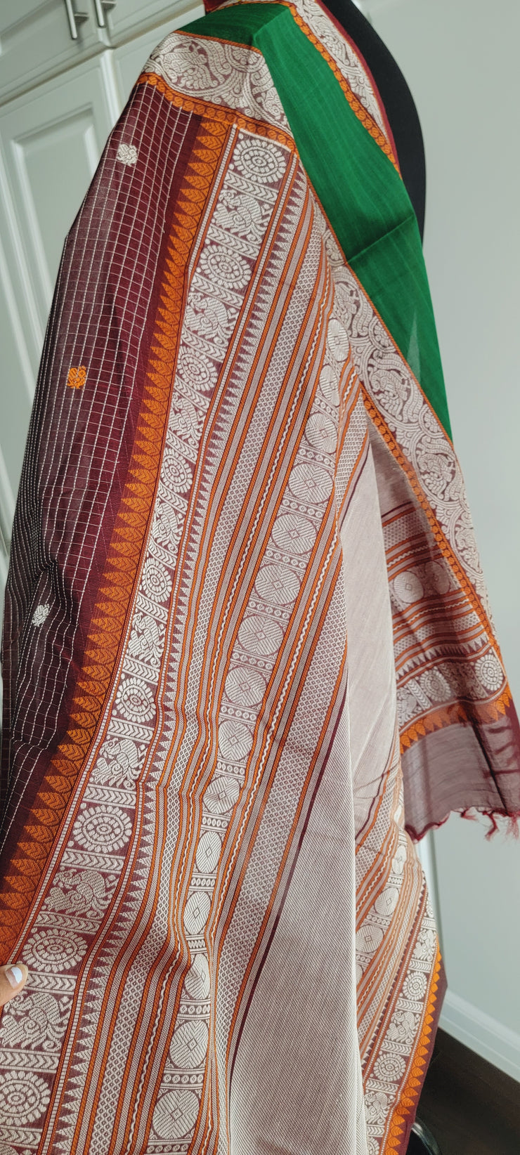 Arakku Colour Premium Handloom Cotton