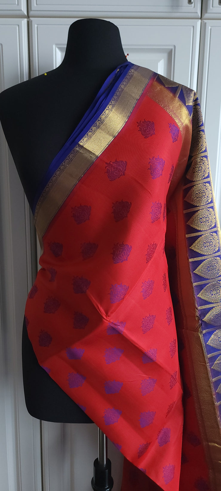 Red With Blue Premium Kanjipuram