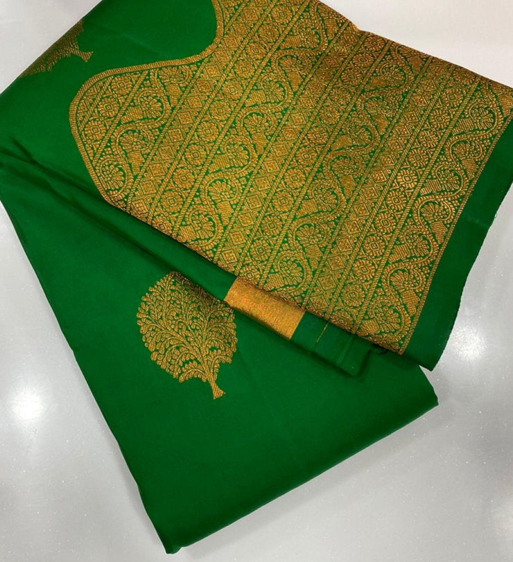 Emerald green with copper kanjipuram saree
